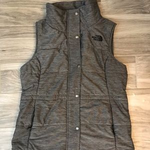 Like new women’s North face grey vest size M